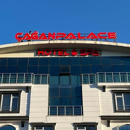 Hotell Cagan Palace 3*
